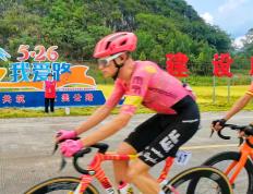 PG电子游戏-包含自行车赛道上的风驰电掣，速度无敌的词条