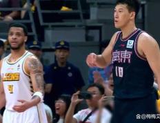 PG电子官方-包含江苏男篮连胜在望，士气如虹的词条