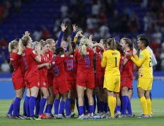 PG电子官方-英格兰鏖战波兰，戈麦斯刷新纪录