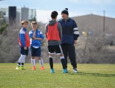 PG中国登录入口-阿尔艾因传控战术优化，球队整体配合更顺畅