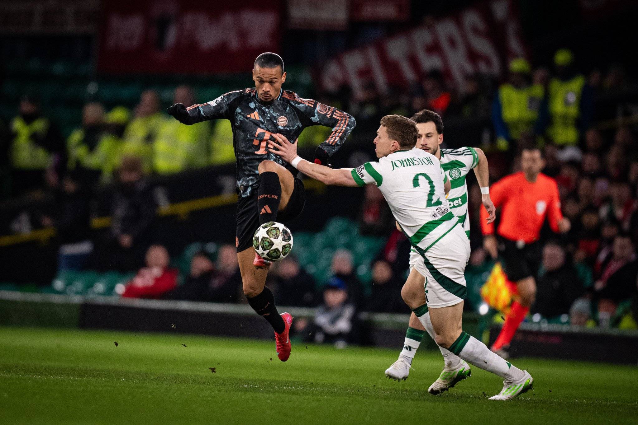 PG电子官网-拜仁击败阿贾克斯，欧冠决赛热点探讨的简单介绍