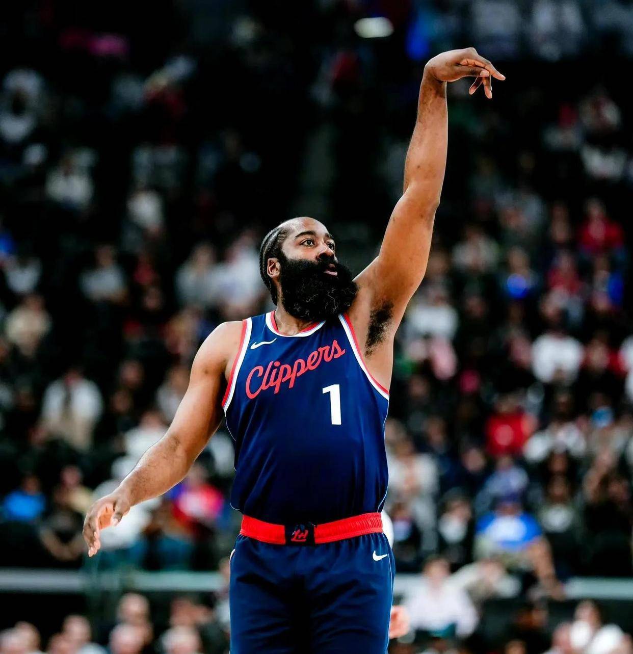 PG电子游戏-关于火箭大胜独行侠，哈登三分绝杀的信息