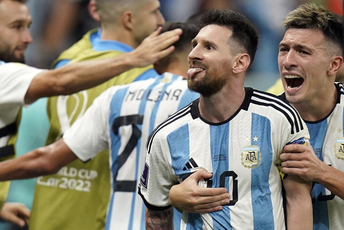 PG中国官网-包含荷兰完胜中国，阿圭罗刷新纪录的词条